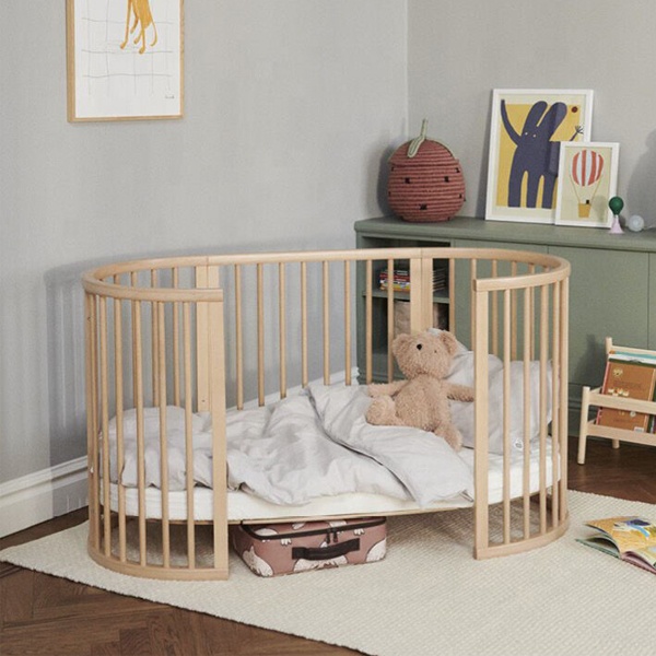 Convertible 3 In 1 Oval Shaped - огляд і ціна Convertible Crib Set