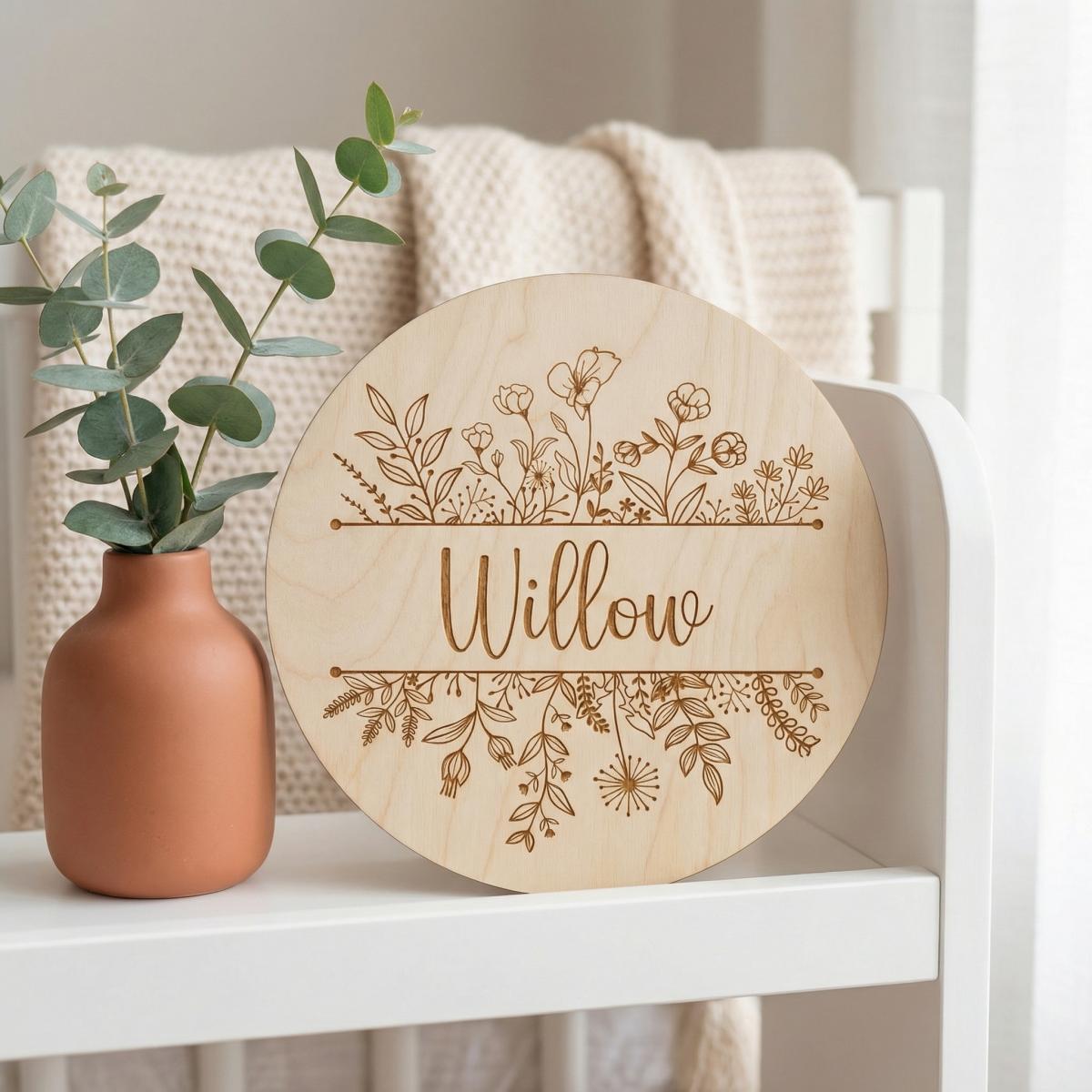 Personalized Floral Round Wood - огляд і ціна Baby Nursery Decorations